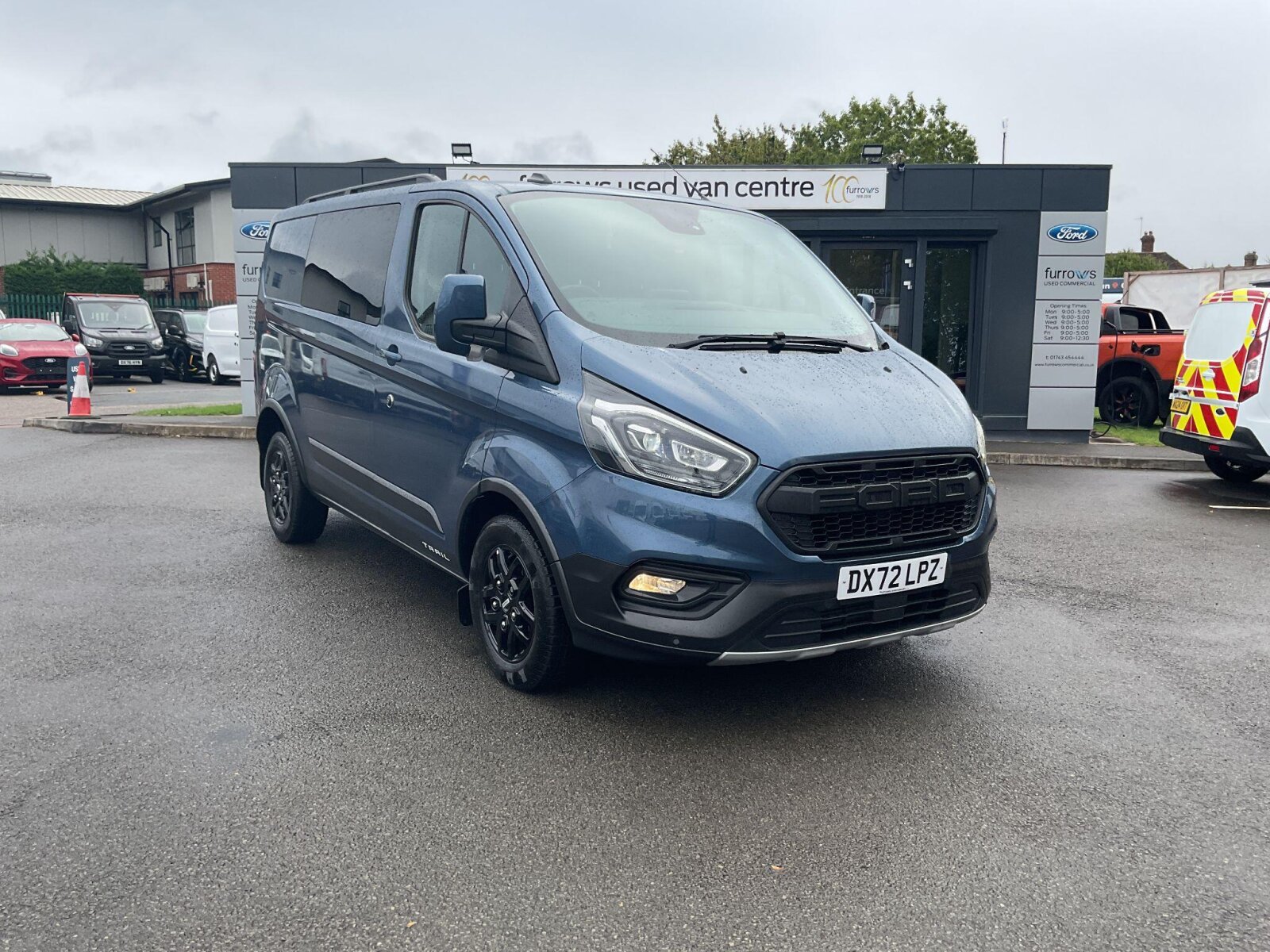 Main listing image - Ford Transit Custom