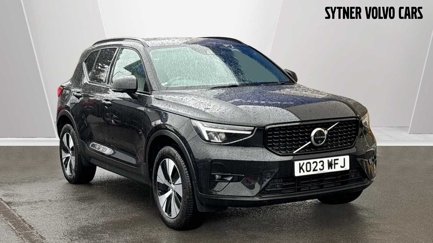 Main listing image - Volvo XC40 Recharge