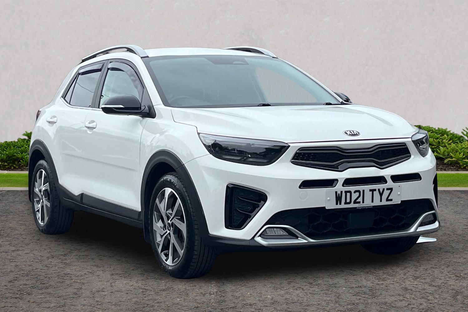 Main listing image - Kia Stonic