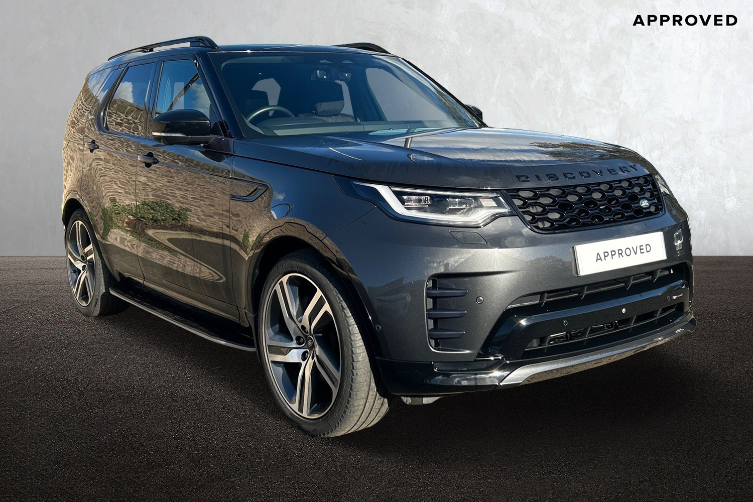 Main listing image - Land Rover Discovery