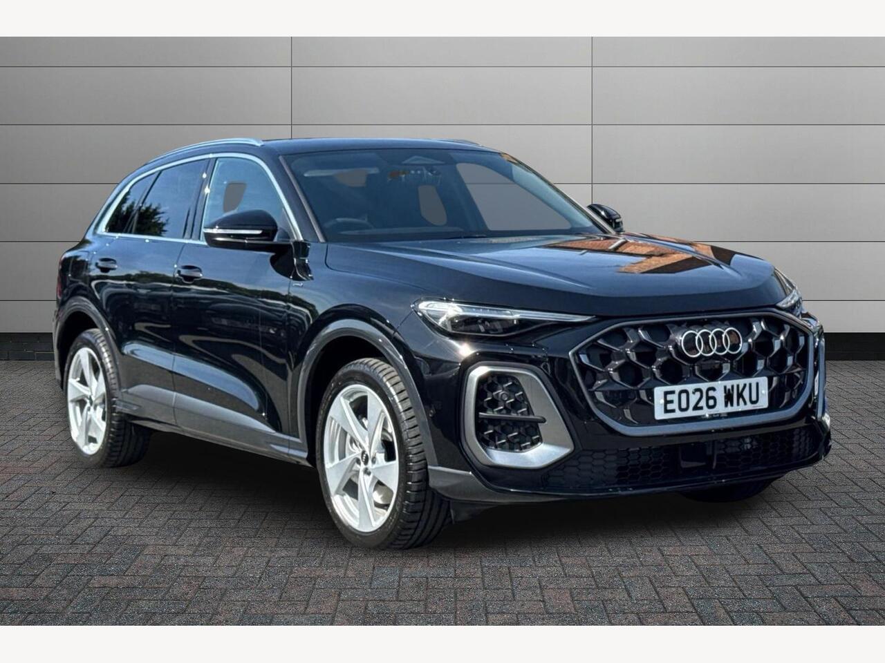 Main listing image - Audi Q5