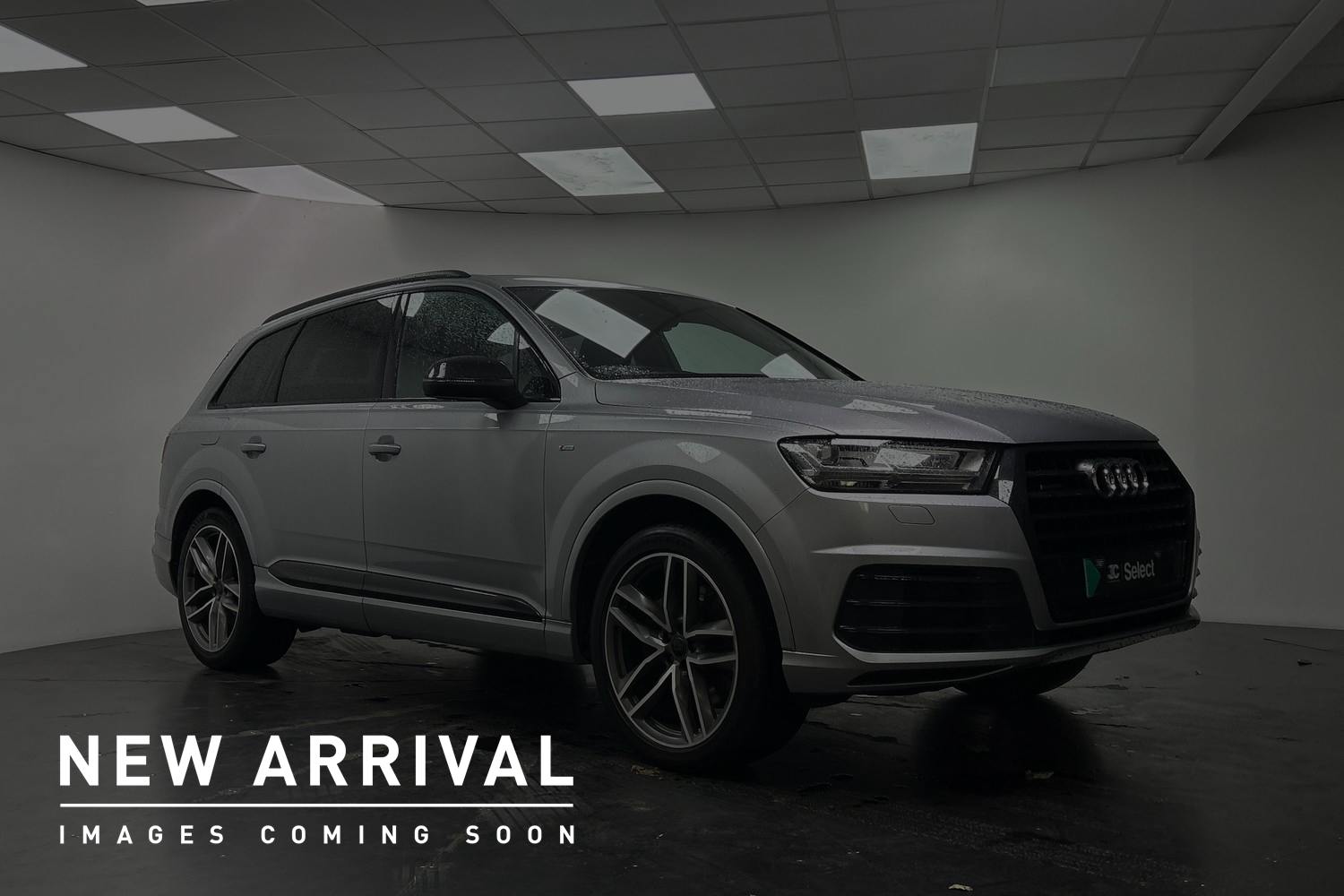 Main listing image - Audi Q7