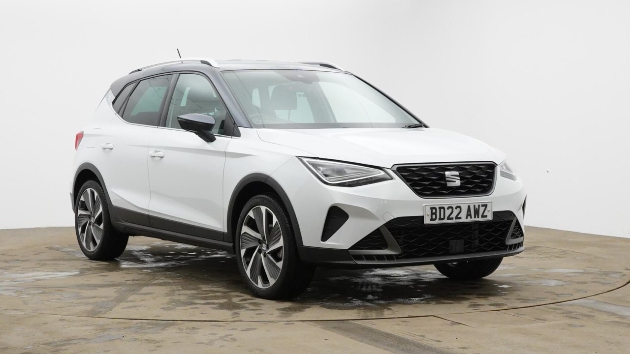 Main listing image - SEAT Arona