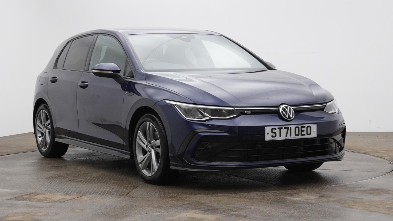 Main listing image - Volkswagen Golf