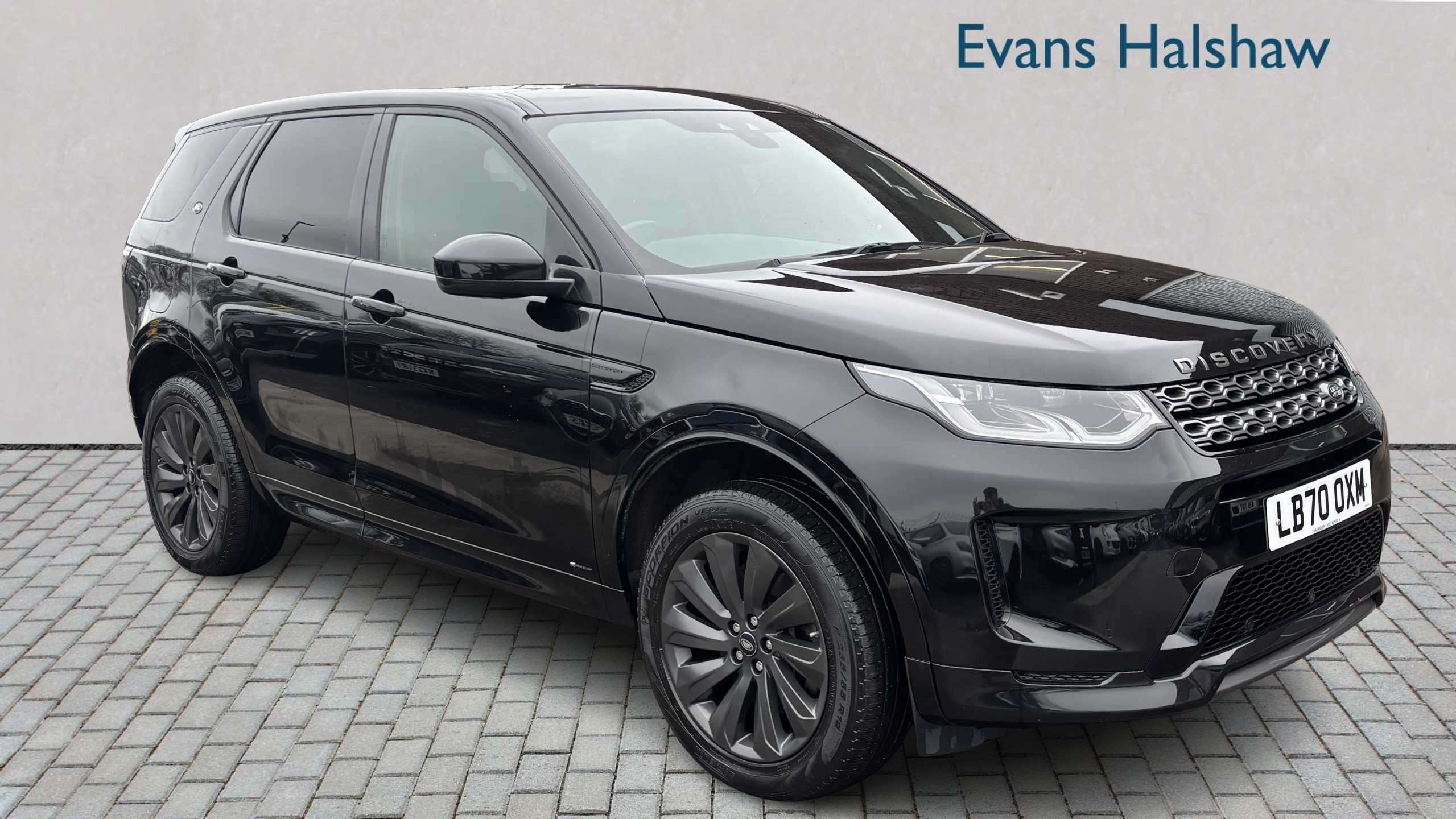 Main listing image - Land Rover Discovery Sport