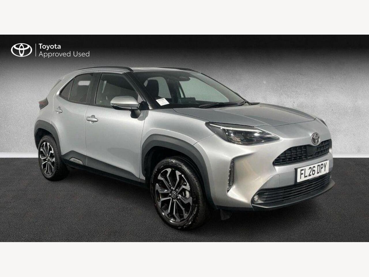 Main listing image - Toyota Yaris Cross