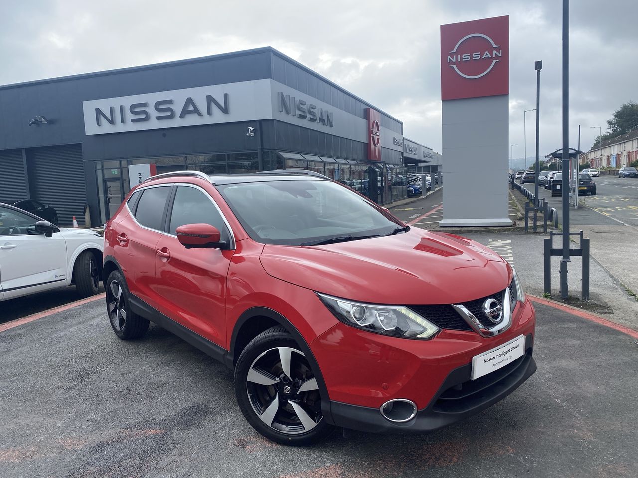 Main listing image - Nissan Qashqai