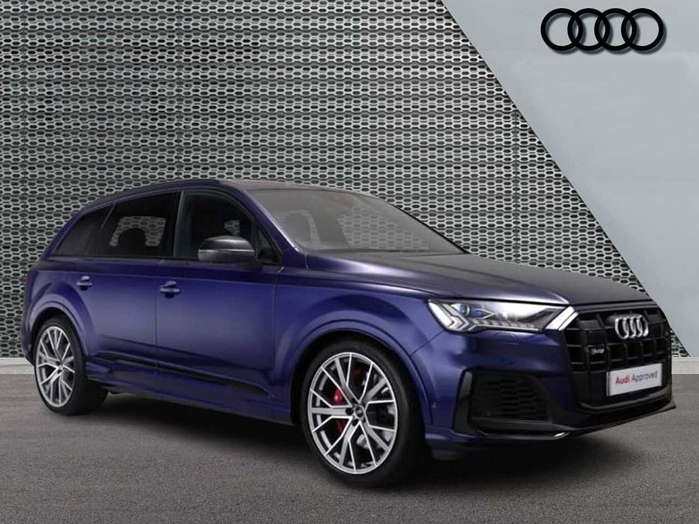 Main listing image - Audi Q7