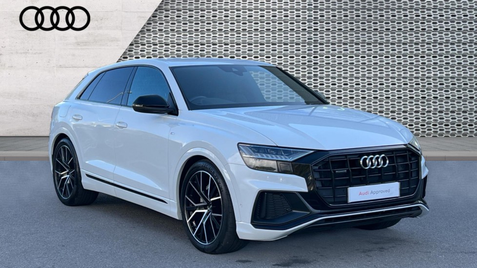 Main listing image - Audi Q8