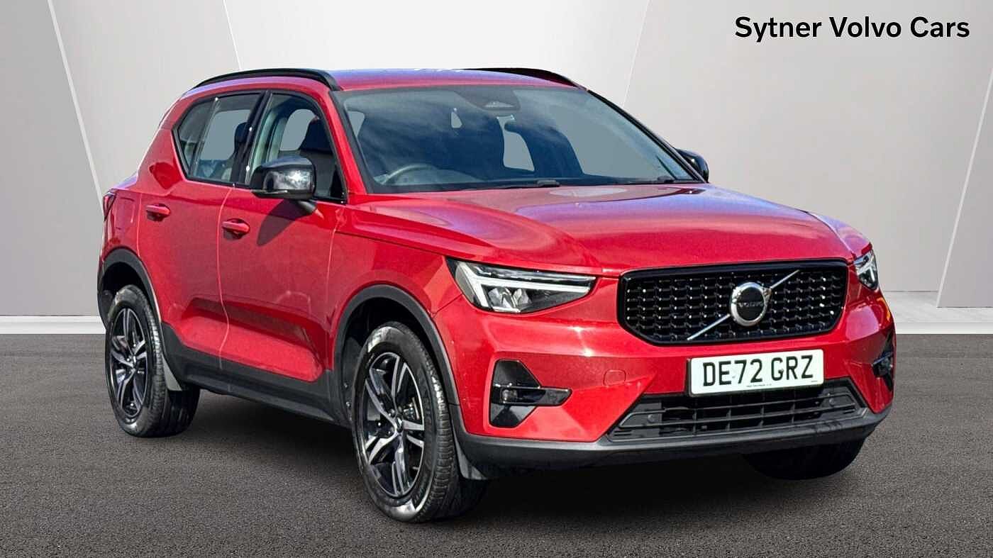 Main listing image - Volvo XC40