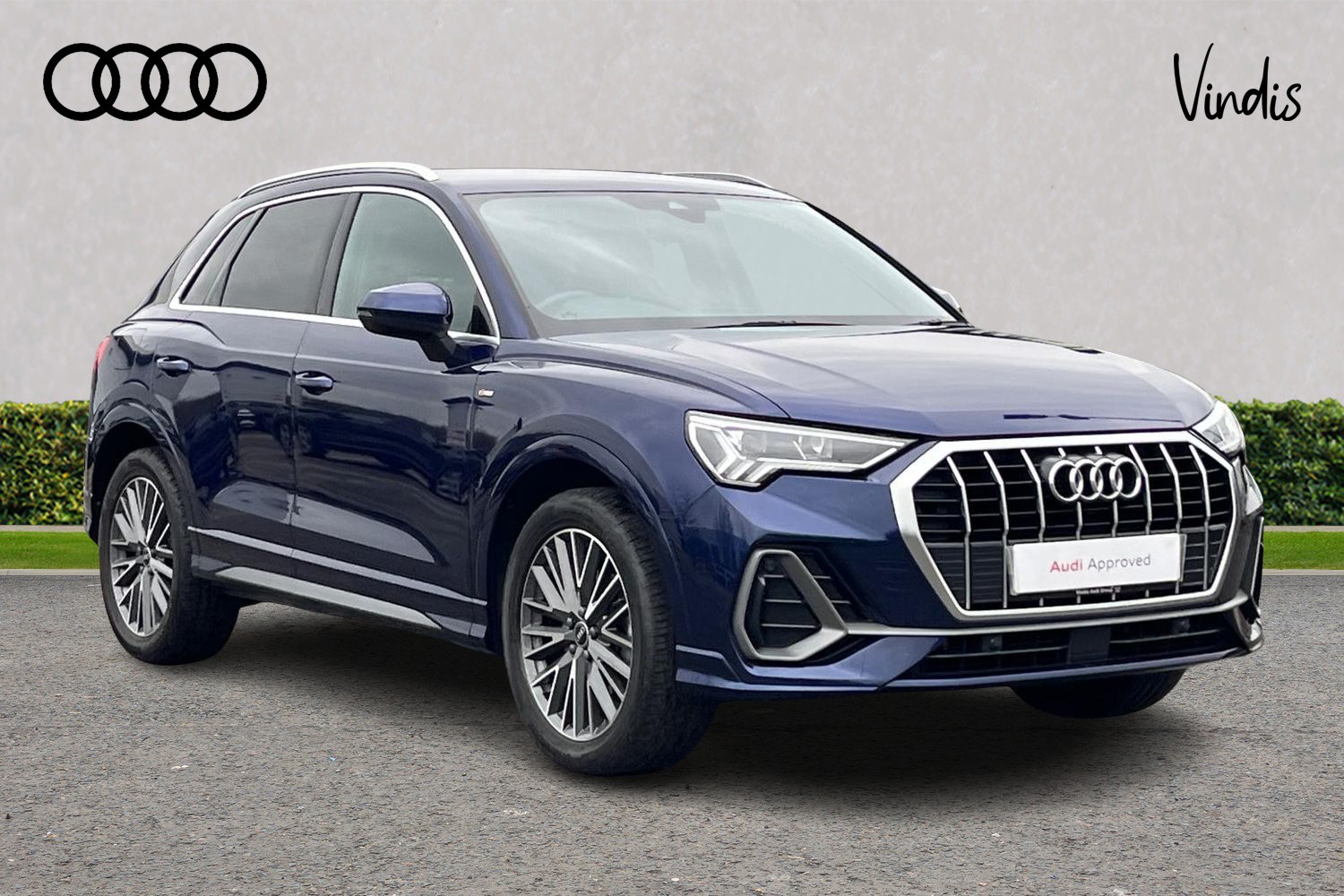 Main listing image - Audi Q3