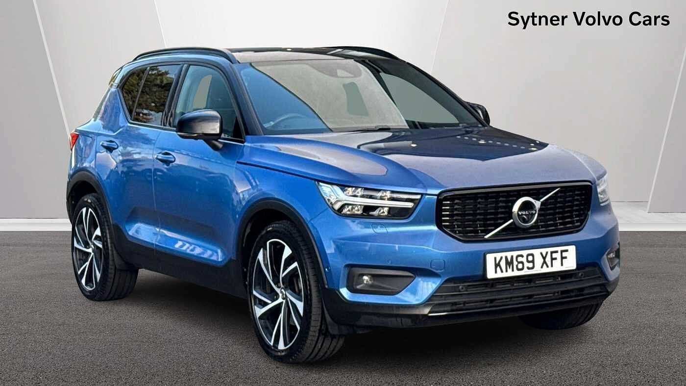 Main listing image - Volvo XC40