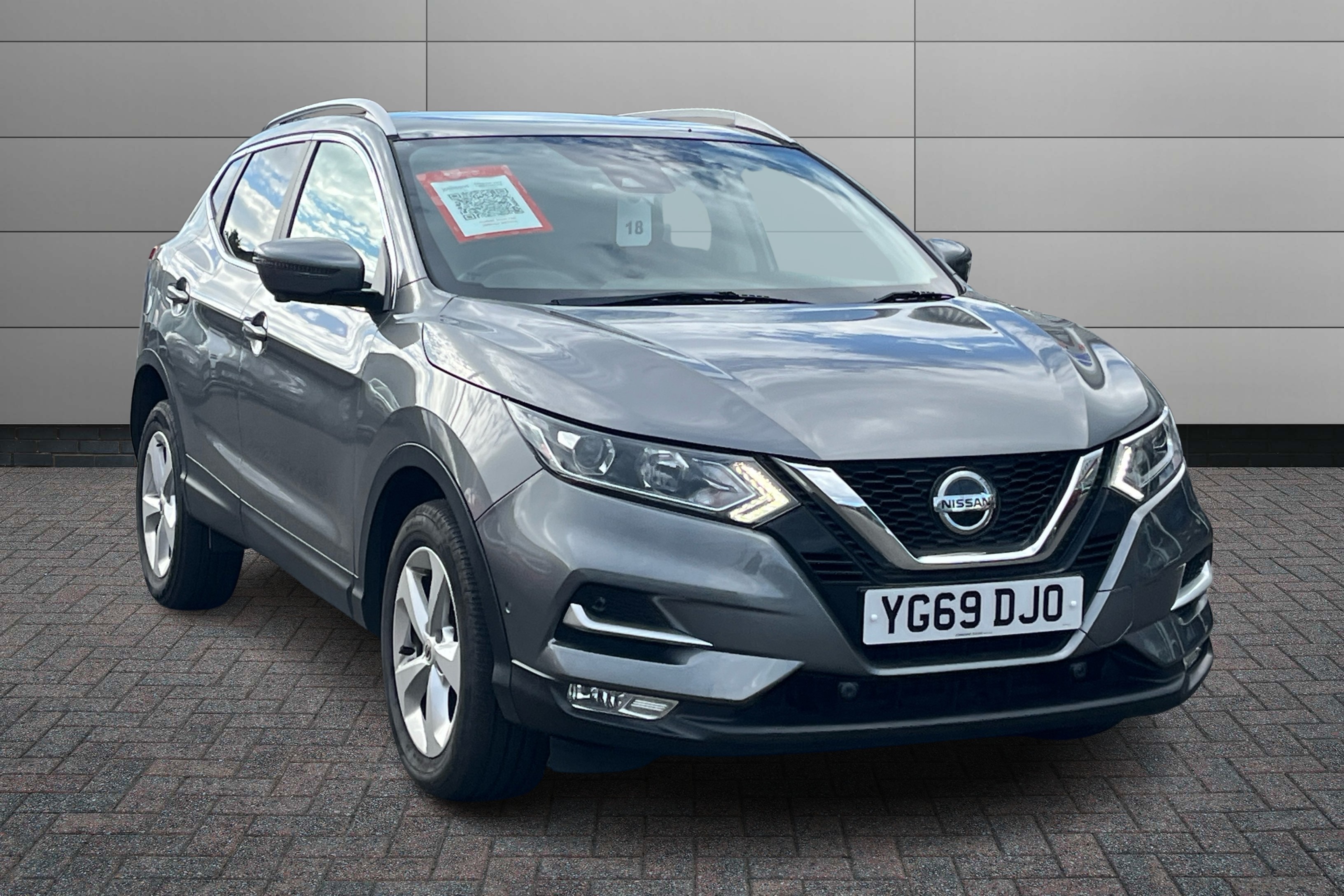 Main listing image - Nissan Qashqai