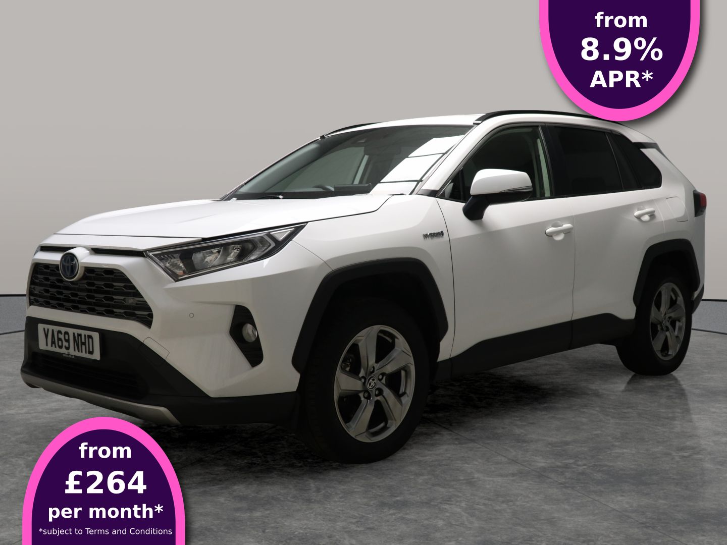 Main listing image - Toyota RAV4