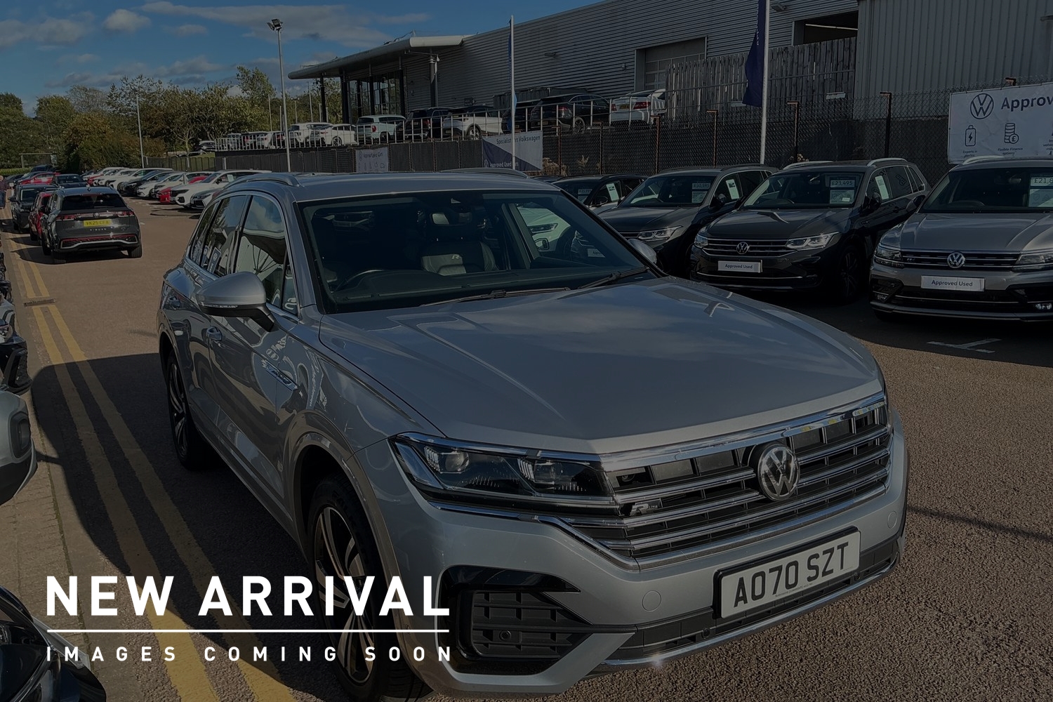 Main listing image - Volkswagen Touareg