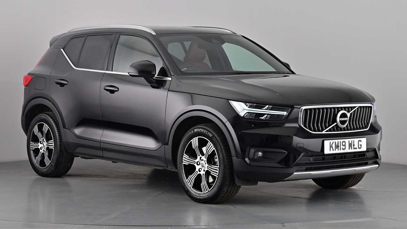 Main listing image - Volvo XC40