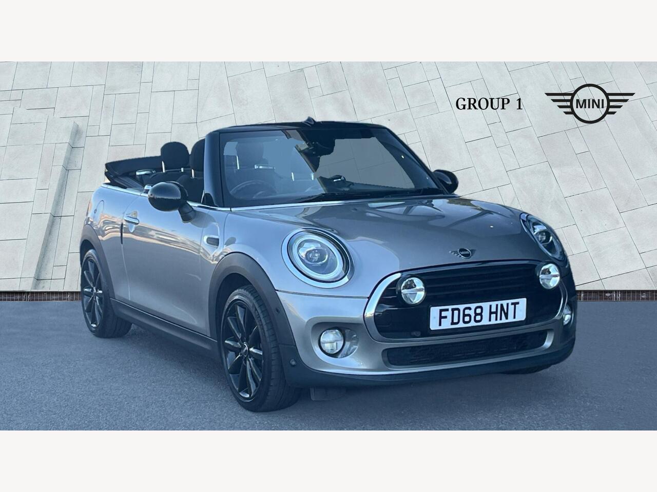 Main listing image - MINI Convertible