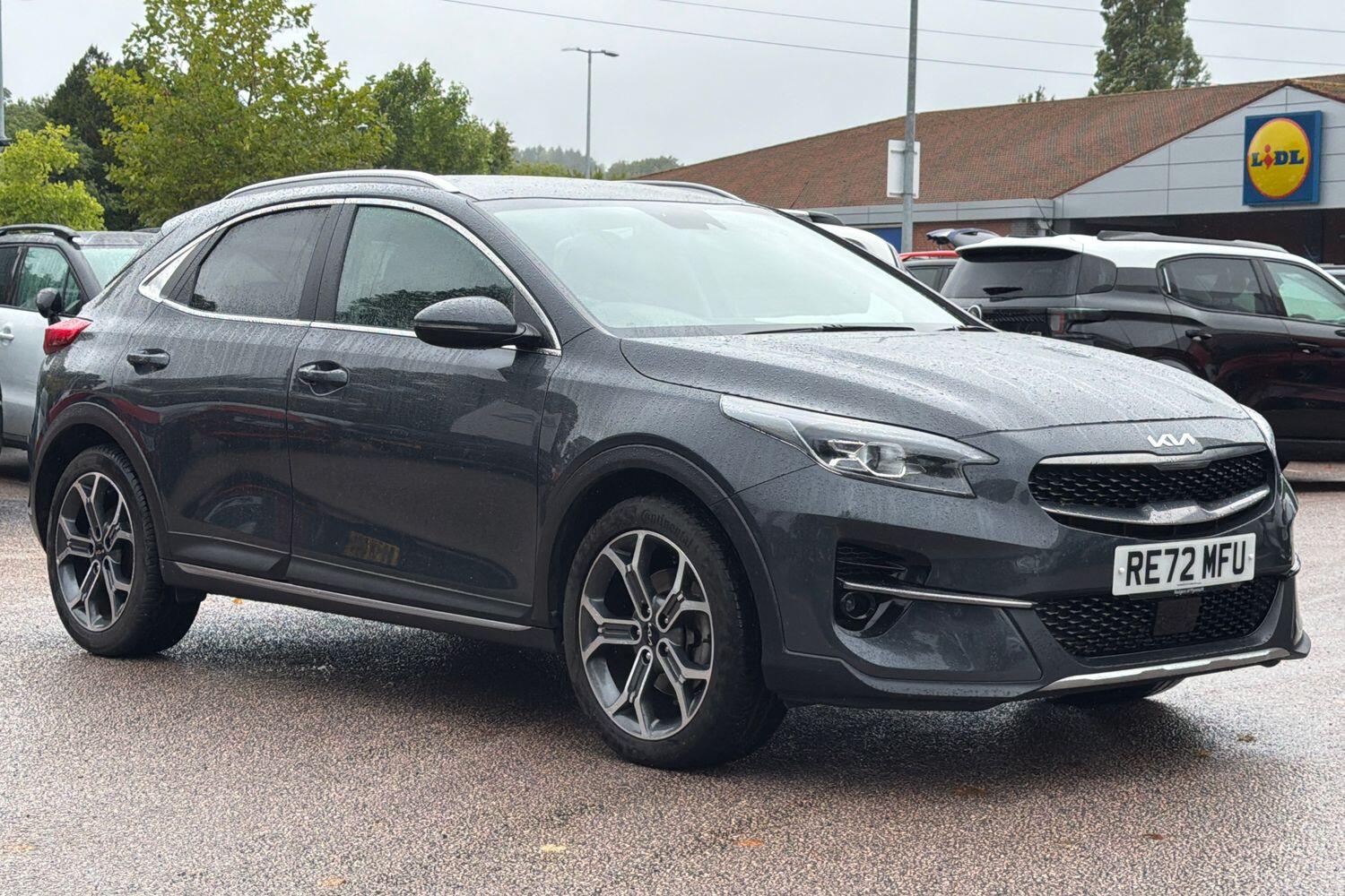 Main listing image - Kia XCeed
