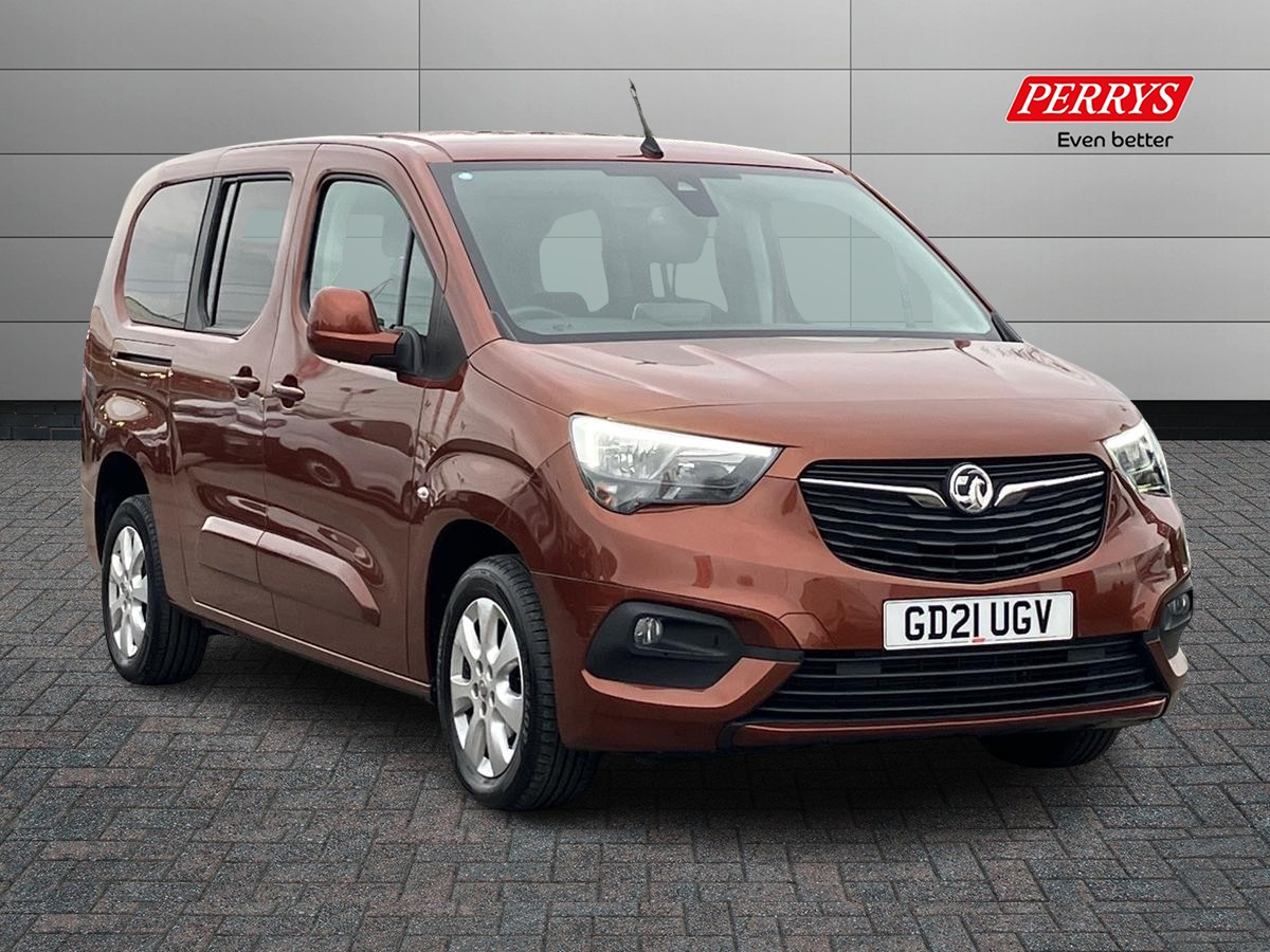 Main listing image - Vauxhall Combo Life