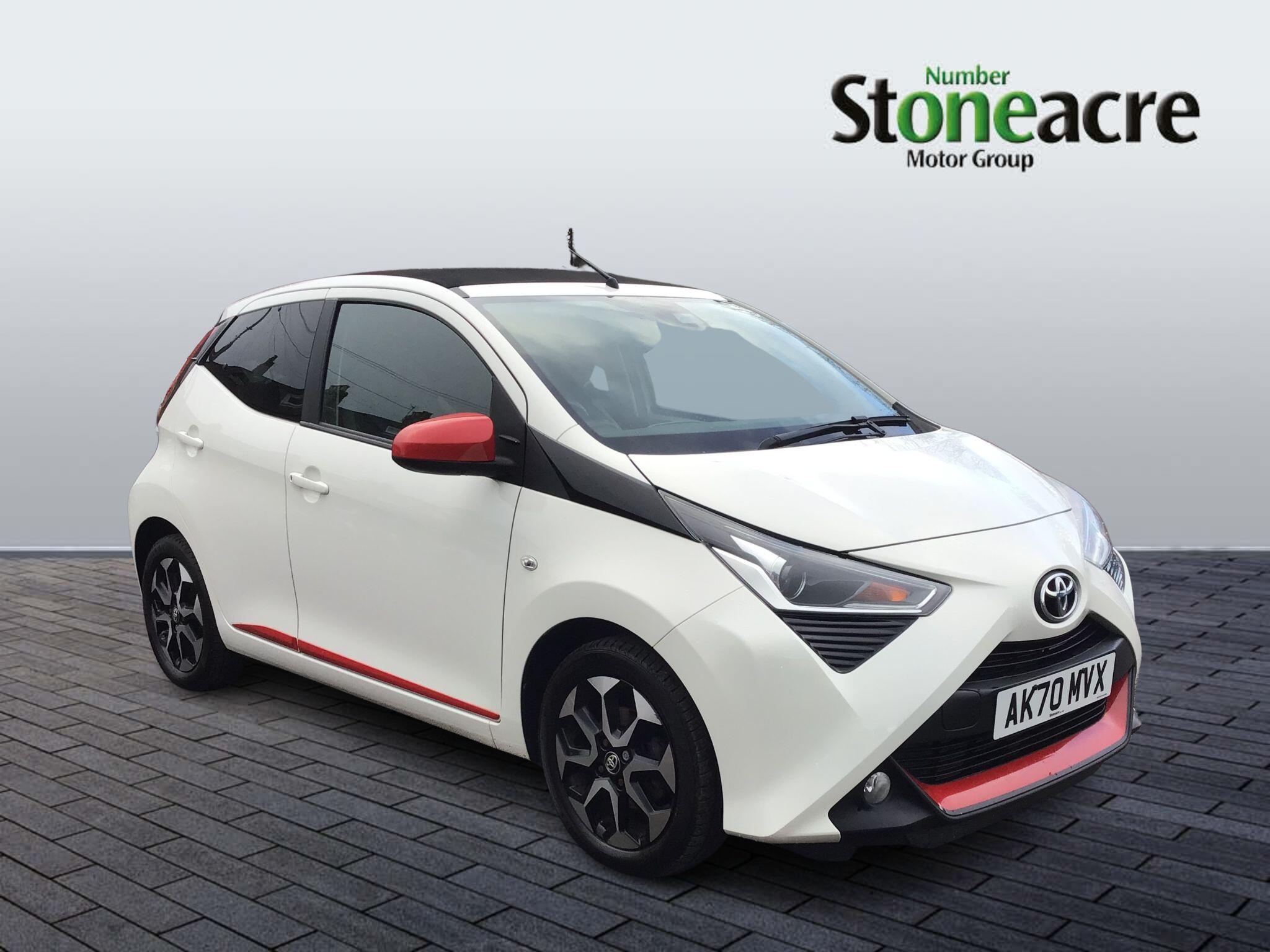 Main listing image - Toyota Aygo