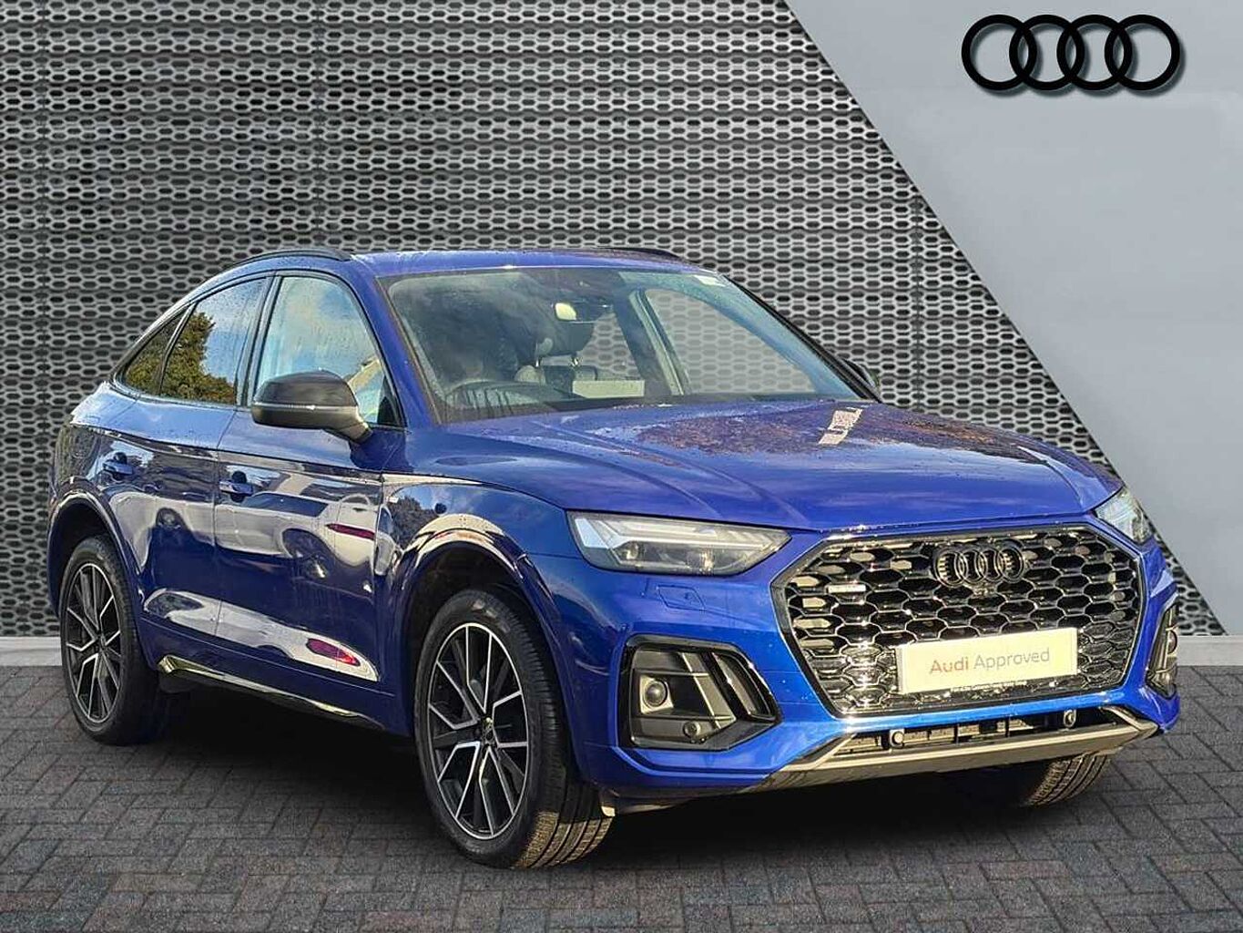 Main listing image - Audi Q5
