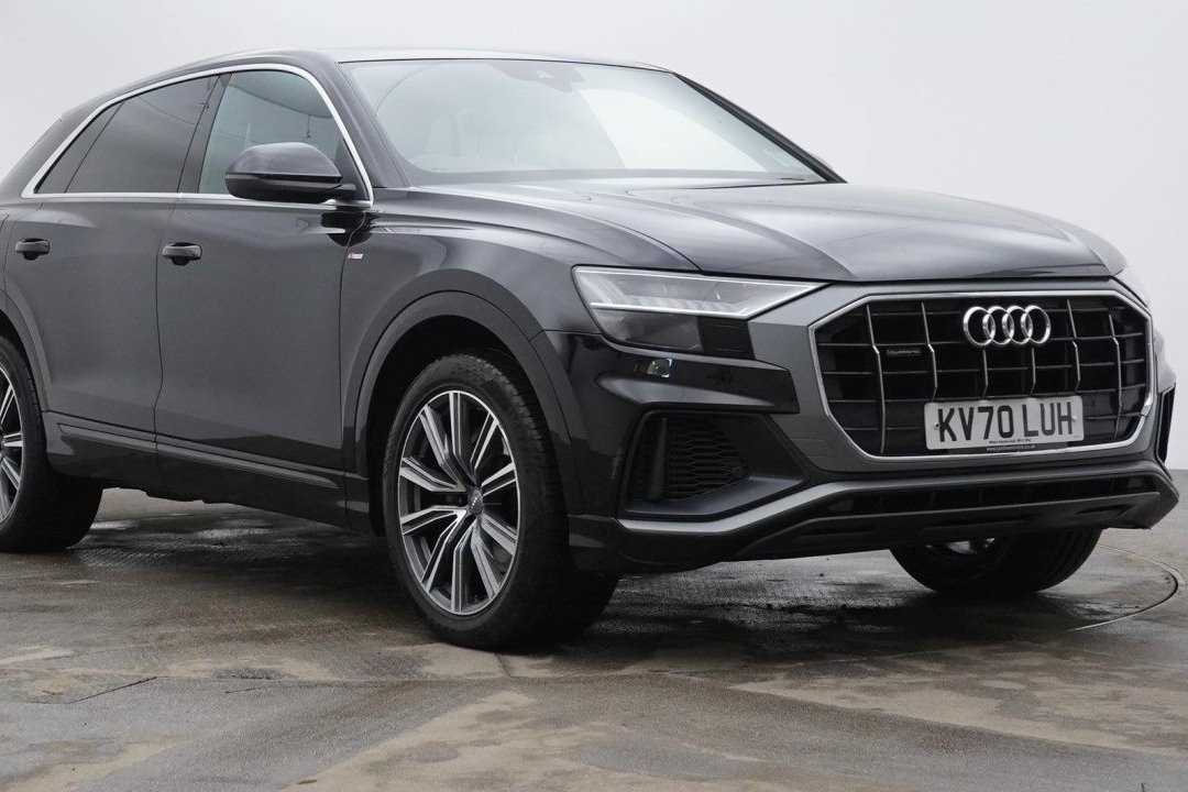 Main listing image - Audi Q8