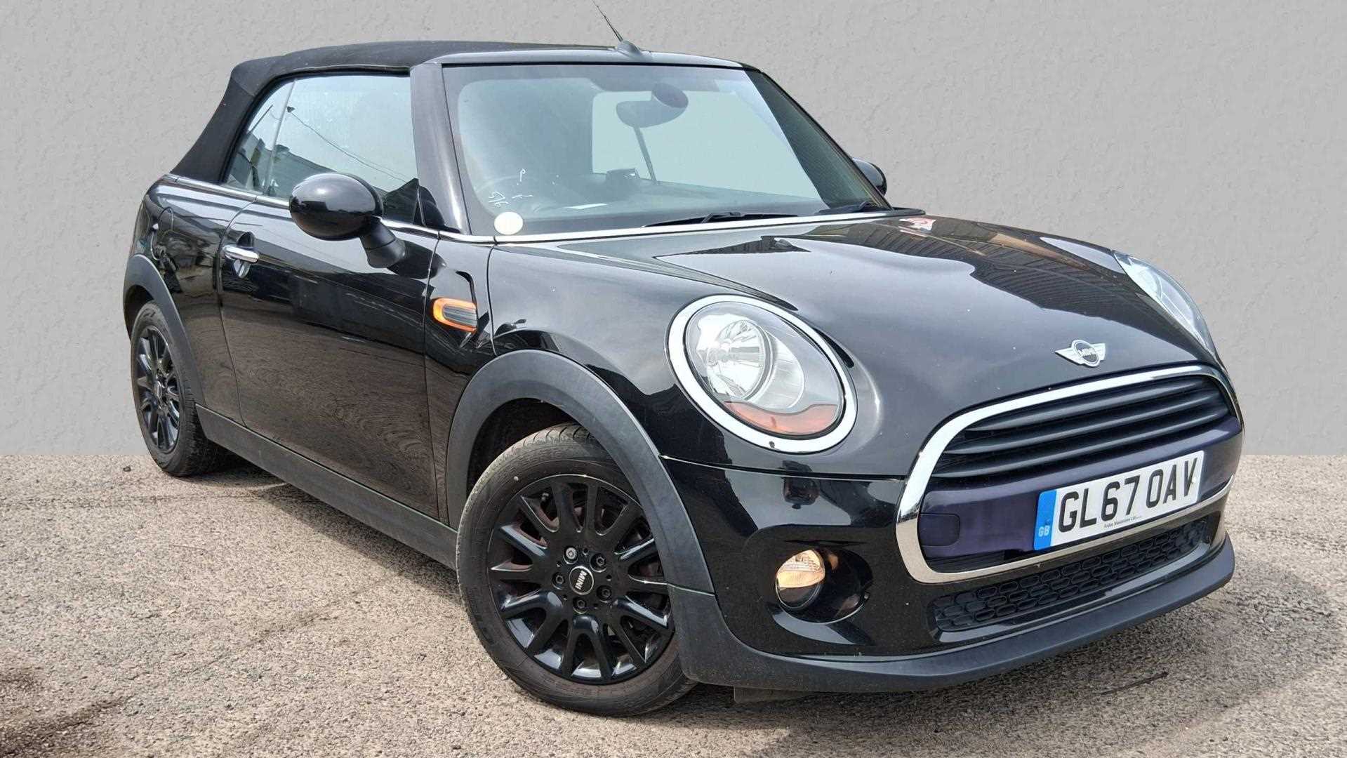 Main listing image - MINI Convertible