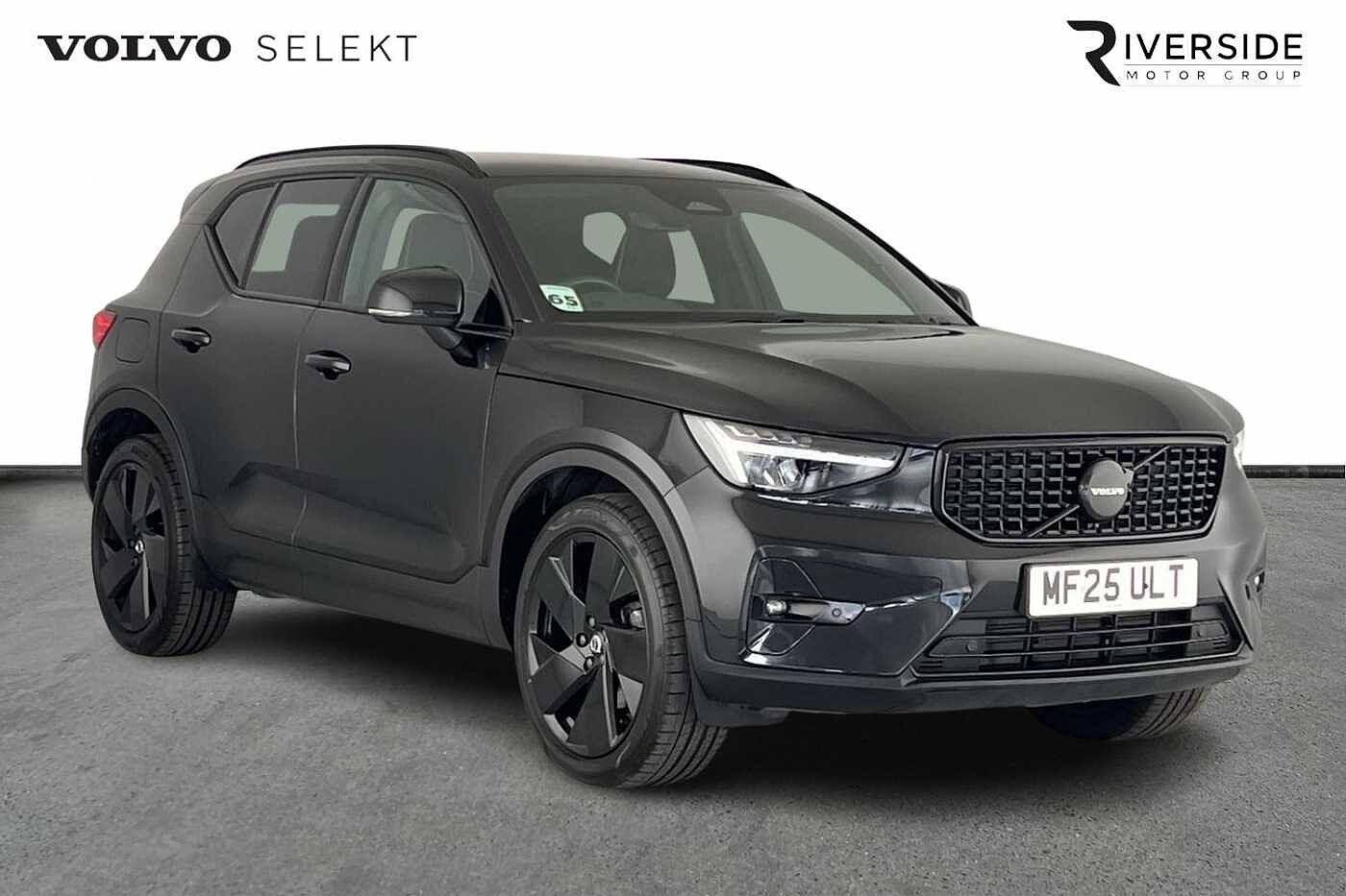 Main listing image - Volvo XC40