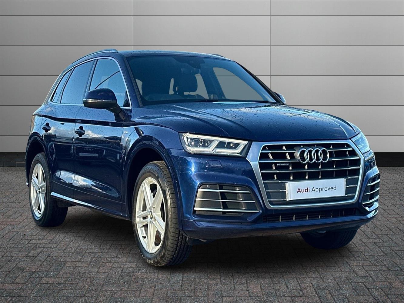 Main listing image - Audi Q5