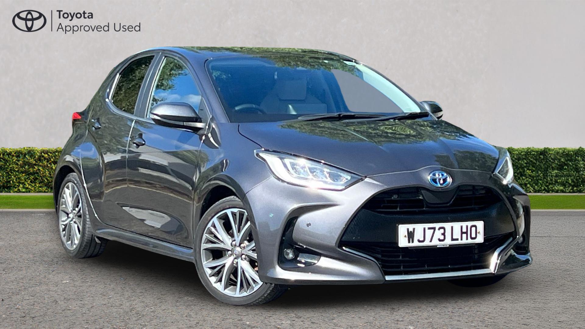 Main listing image - Toyota Yaris