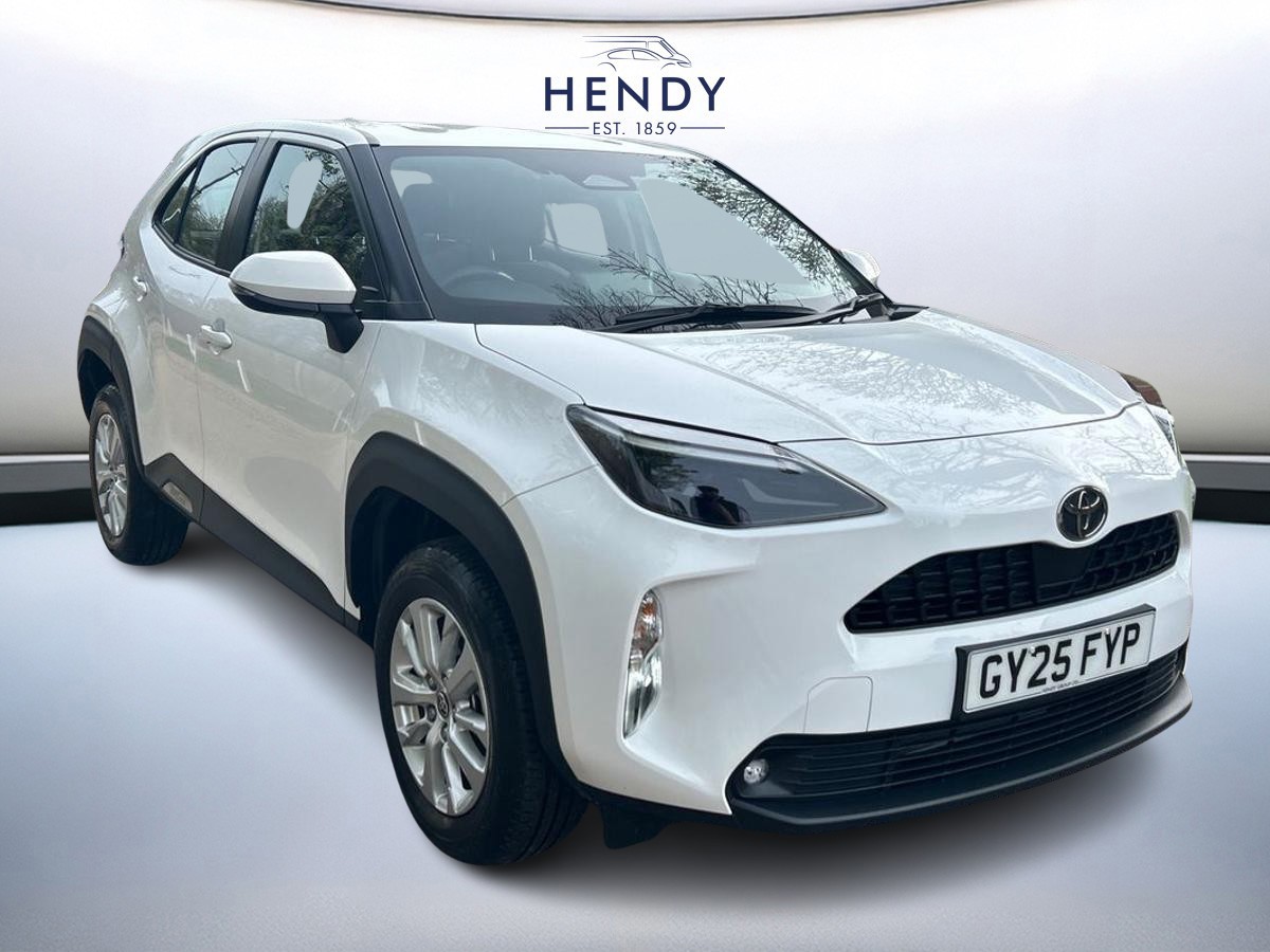 Main listing image - Toyota Yaris Cross