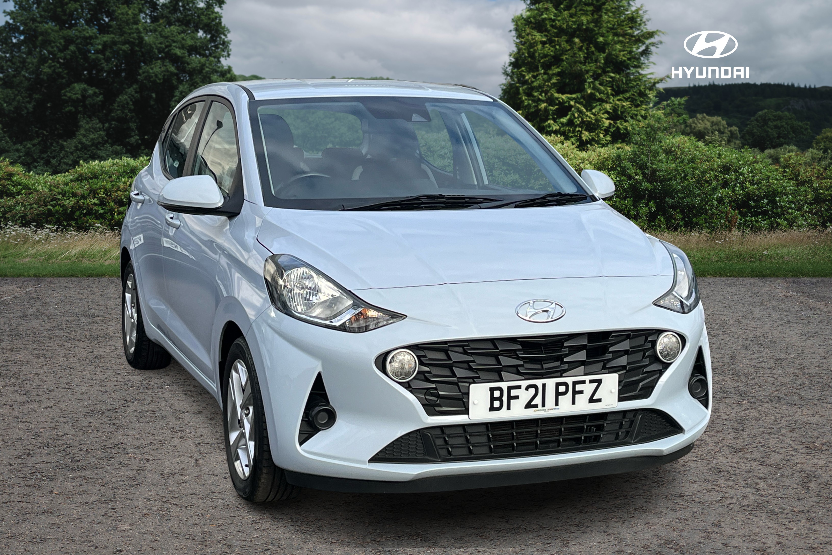 Main listing image - Hyundai i10