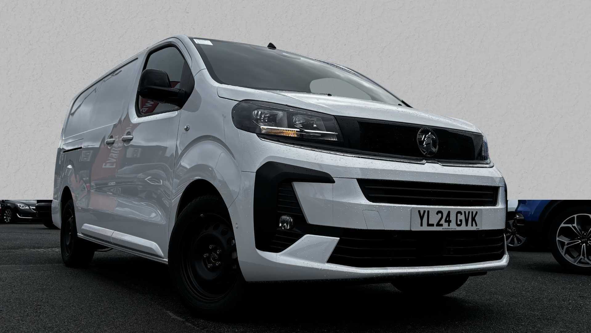 Main listing image - Vauxhall Vivaro