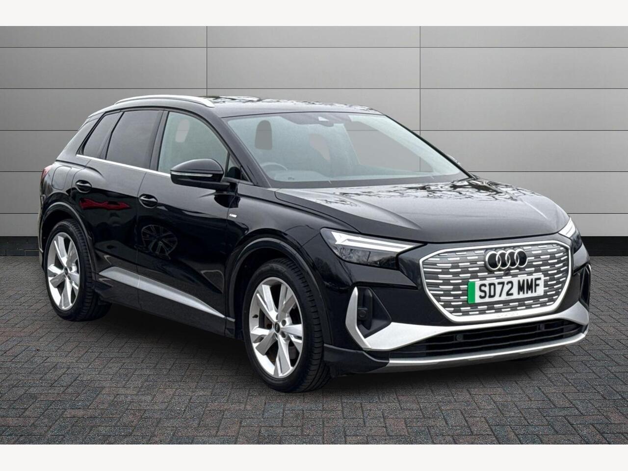 Main listing image - Audi Q4