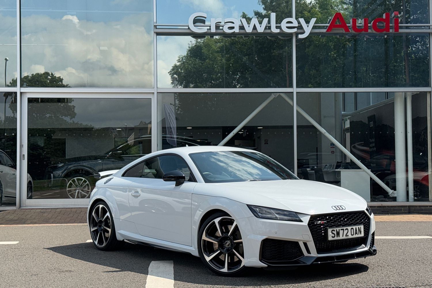 Main listing image - Audi TT RS