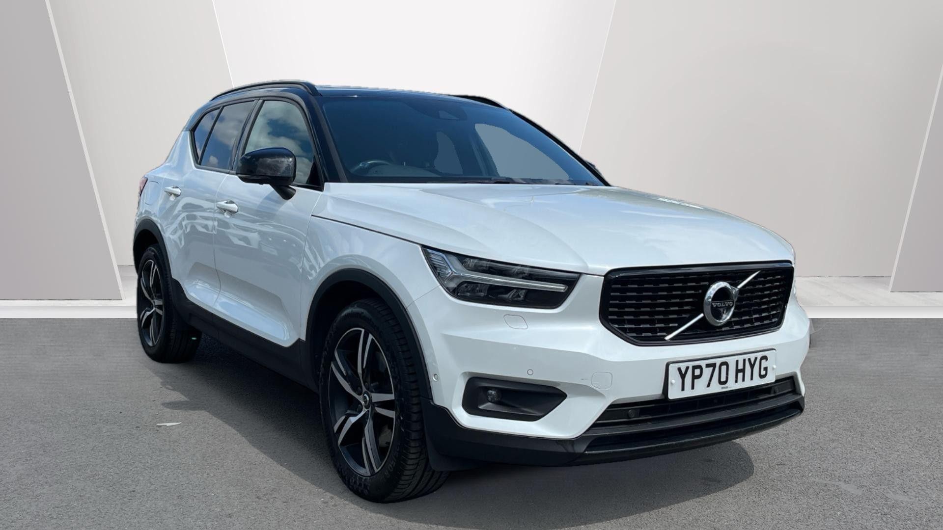 Main listing image - Volvo XC40 Recharge