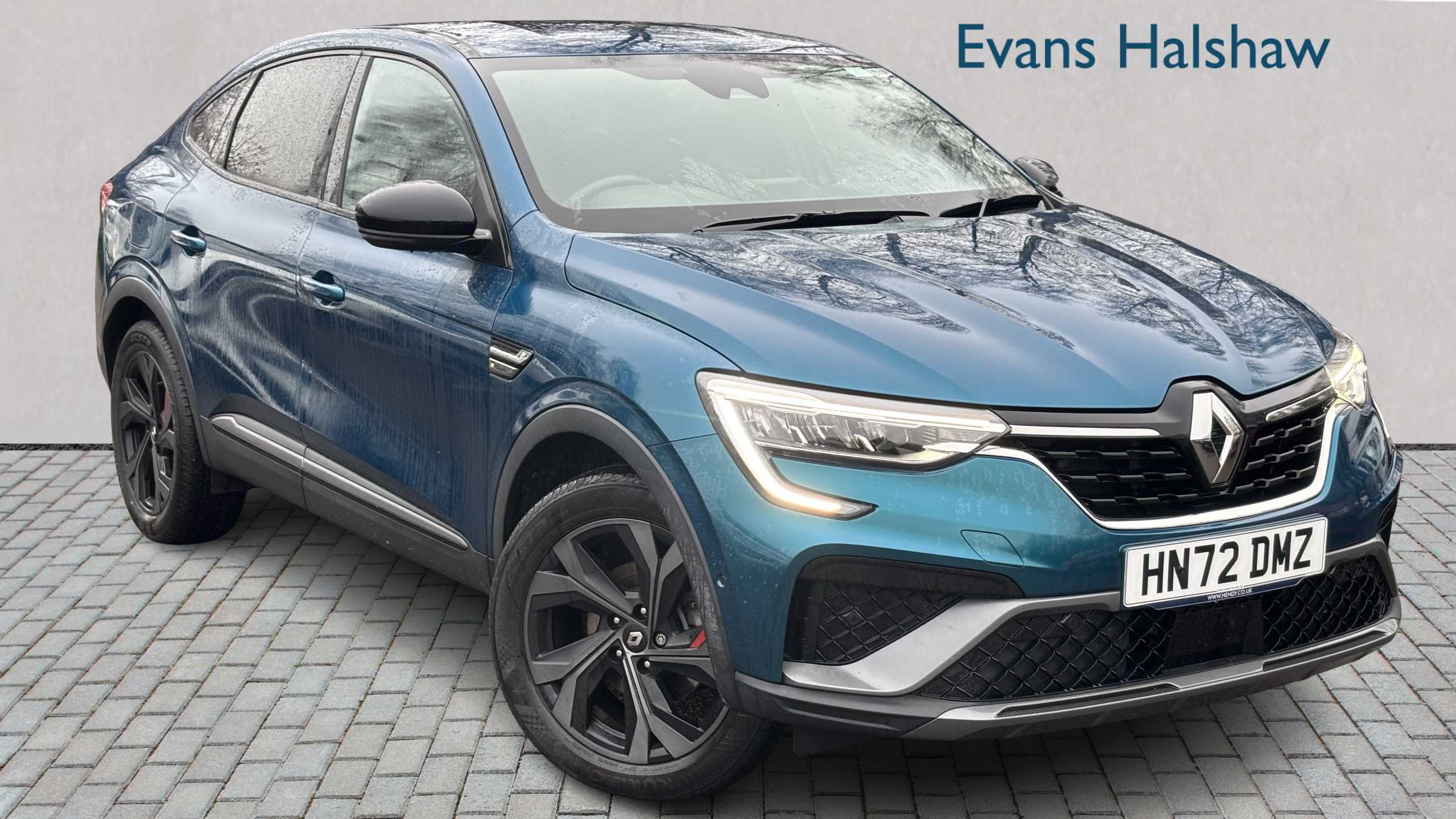 Main listing image - Renault Arkana