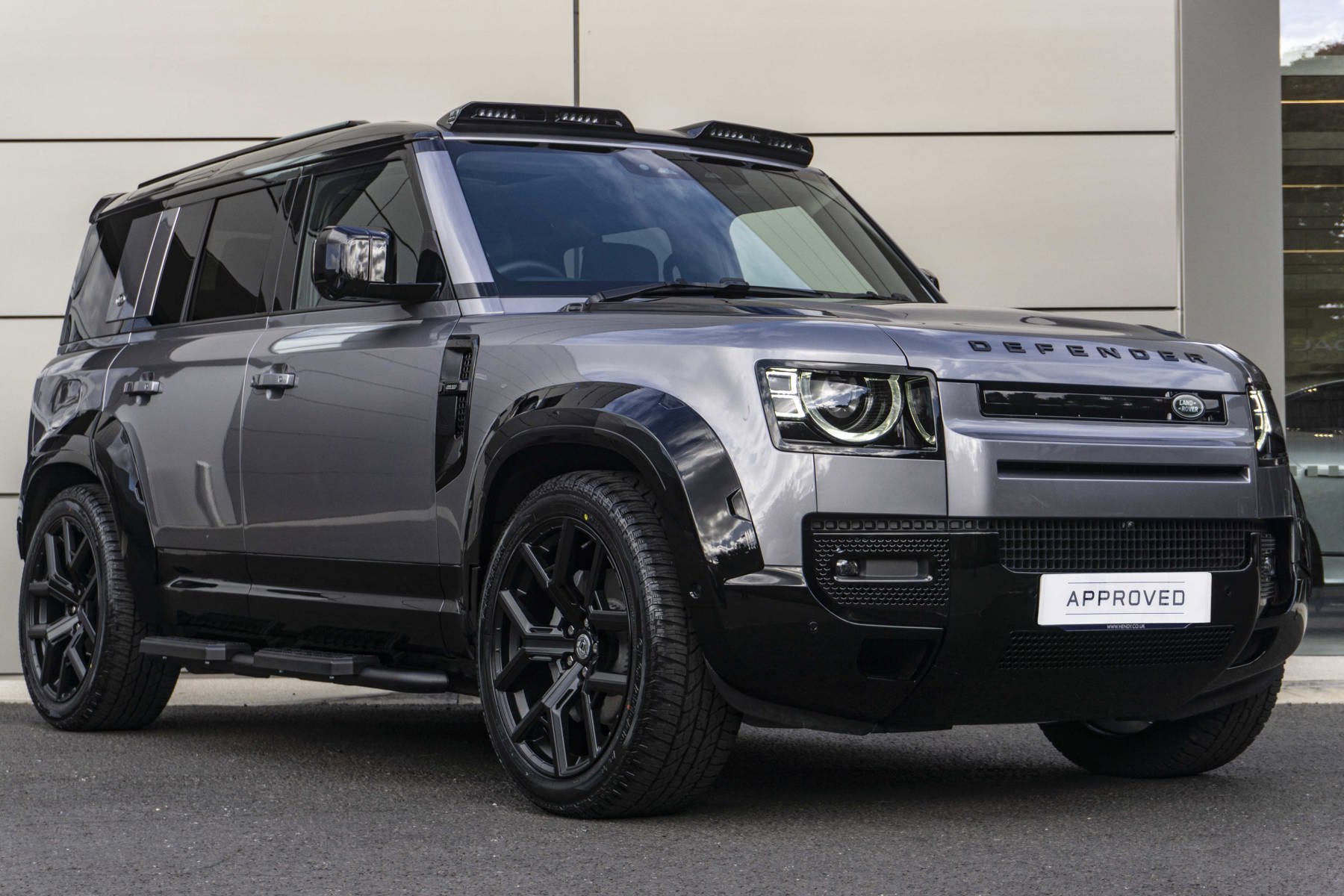 Main listing image - Land Rover Defender