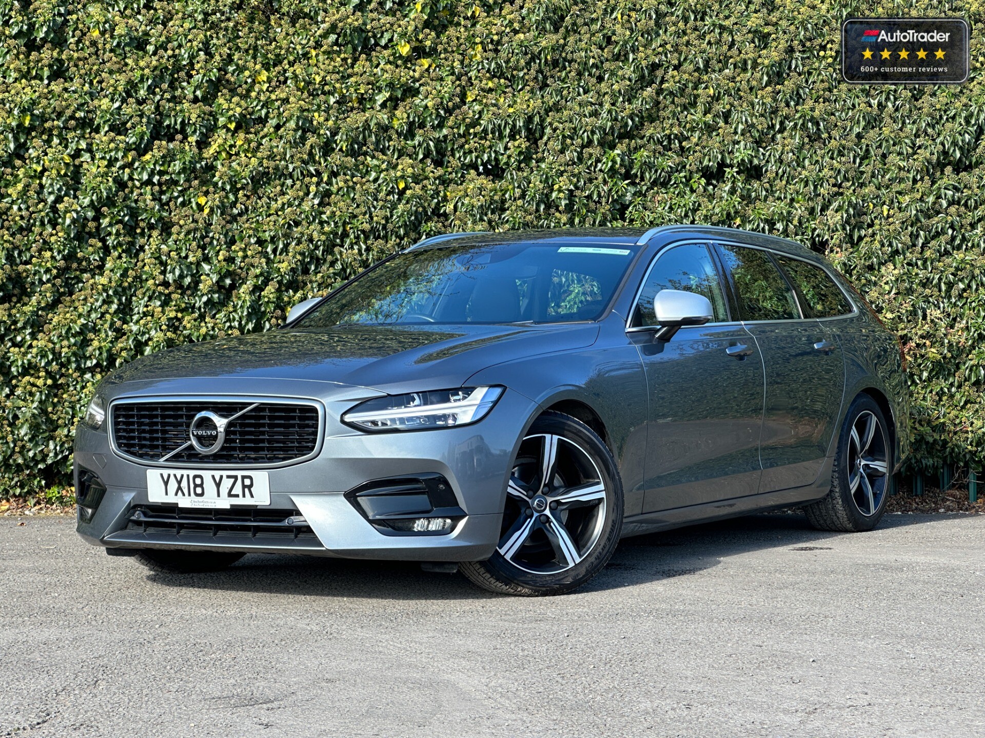 Main listing image - Volvo V90