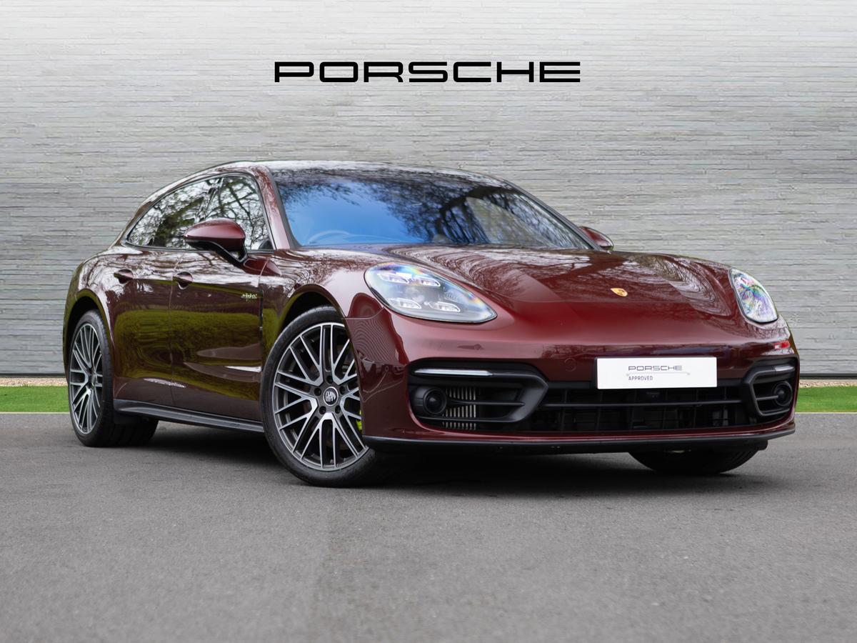 Main listing image - Porsche Panamera Sport Turismo