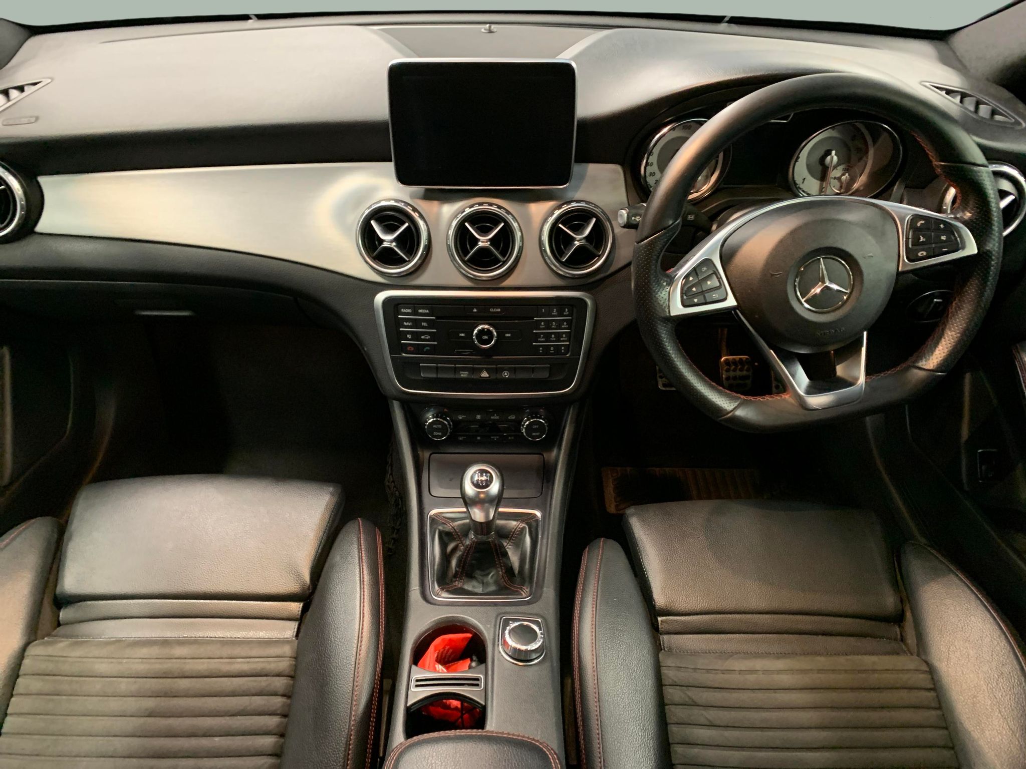Main listing image - Mercedes-Benz GLA