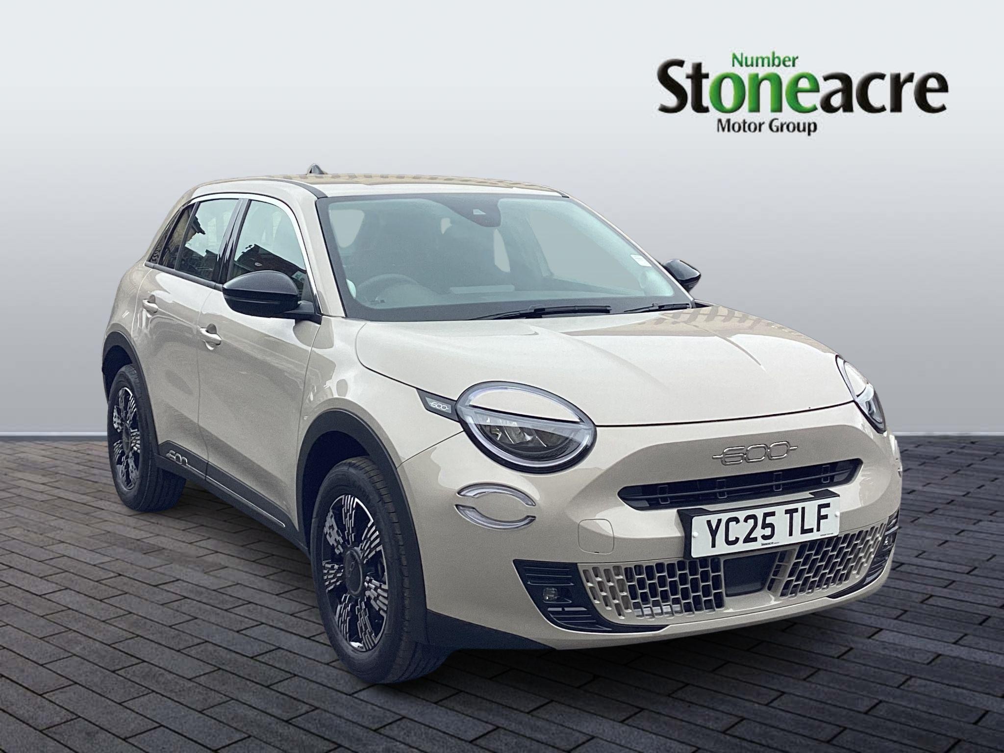 Main listing image - Fiat 600