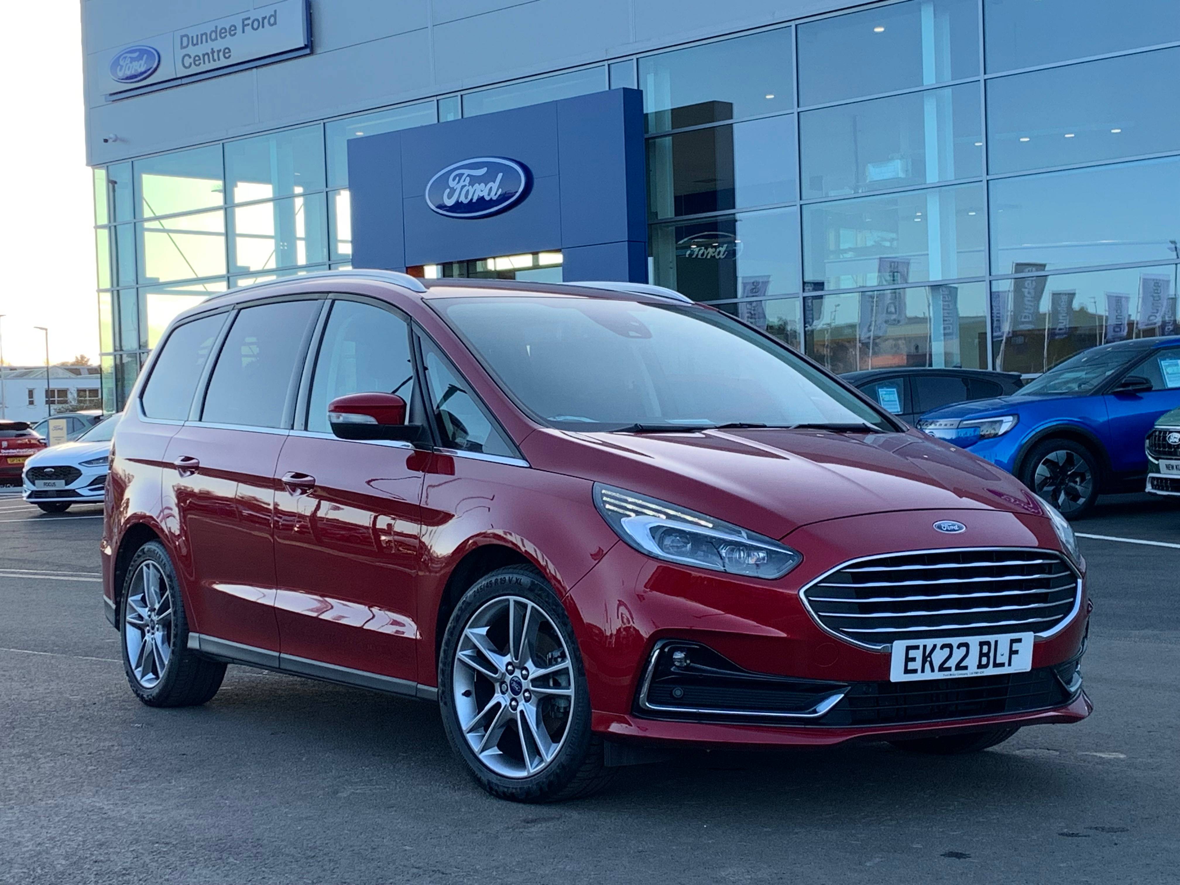 Main listing image - Ford Galaxy