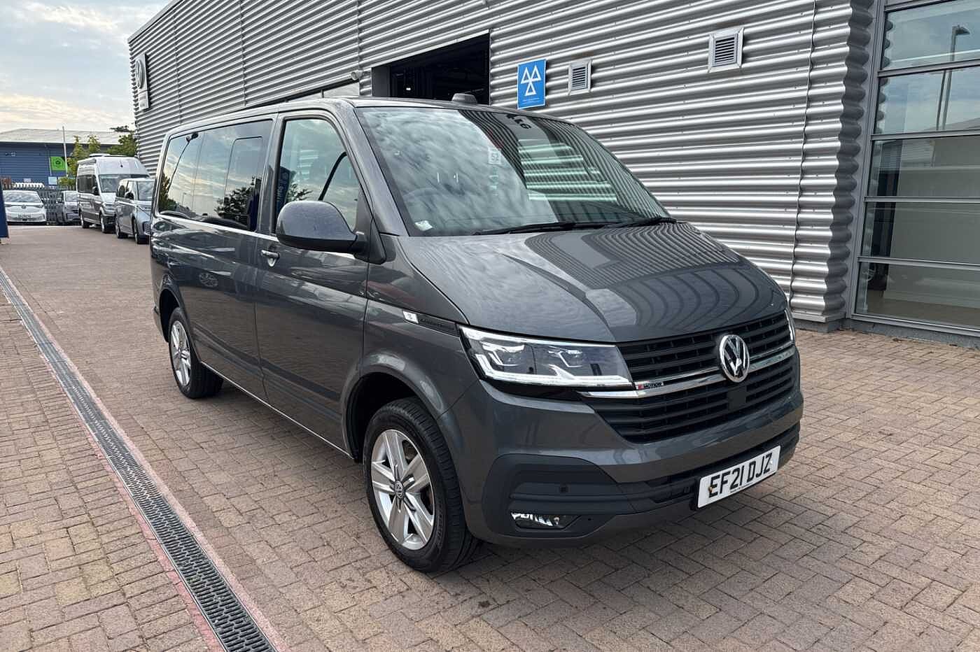 Main listing image - Volkswagen Transporter
