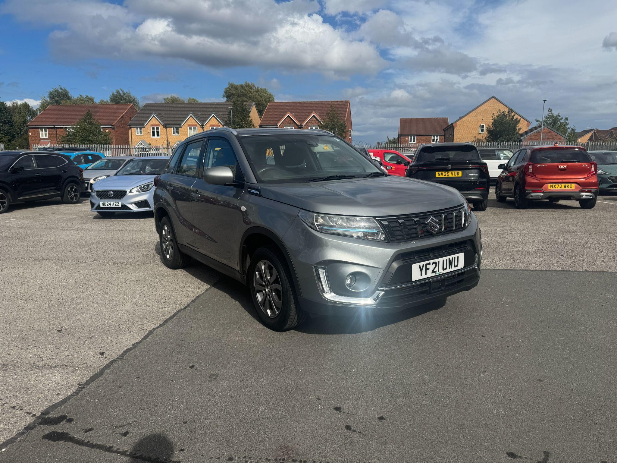 Main listing image - Suzuki Vitara
