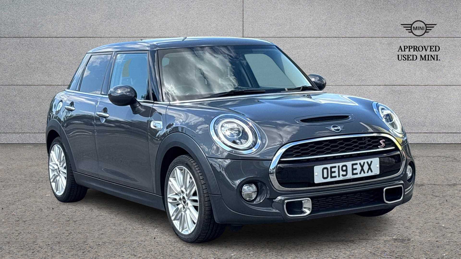 Main listing image - MINI Hatchback 5dr