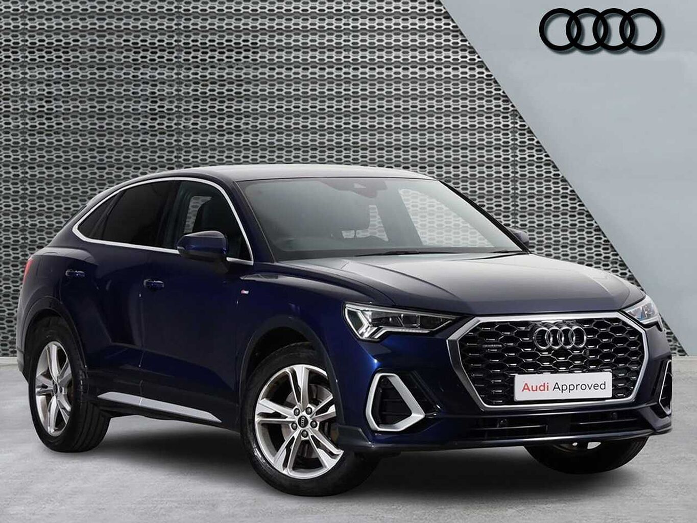 Main listing image - Audi Q3