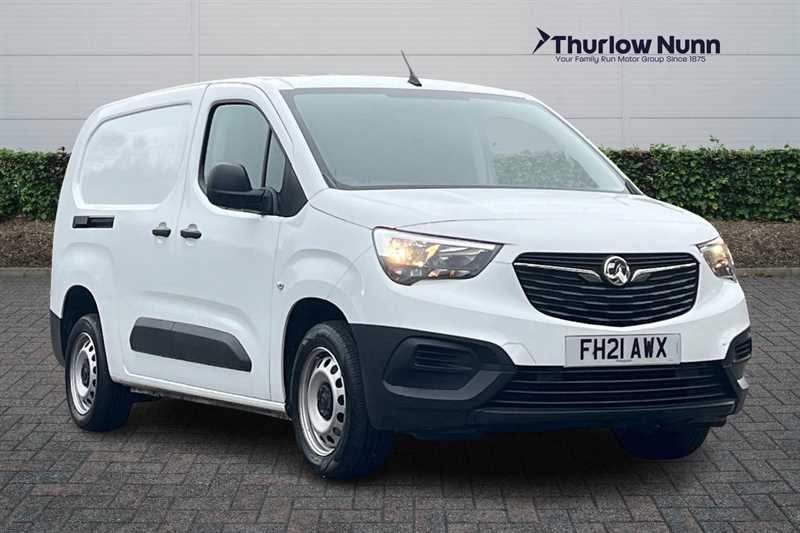 Main listing image - Vauxhall Combo Cargo