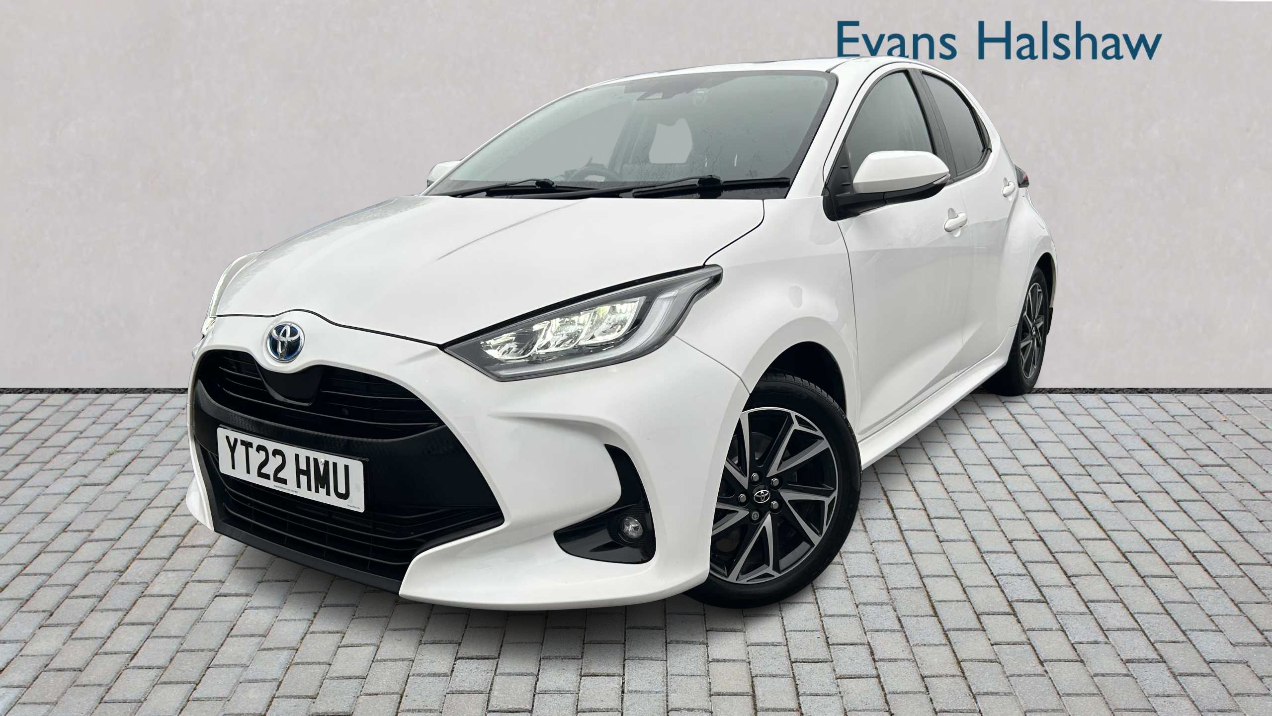 Main listing image - Toyota Yaris