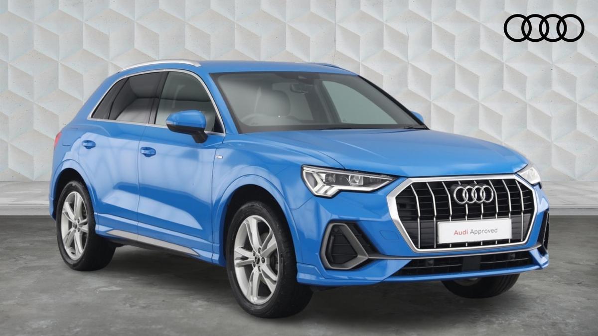 Main listing image - Audi Q3